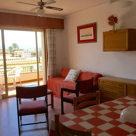 Apartamento Familiar Cerca Del Mar Apartment *